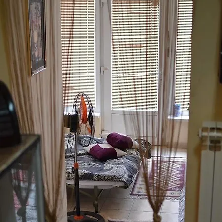 Minea Apartman *