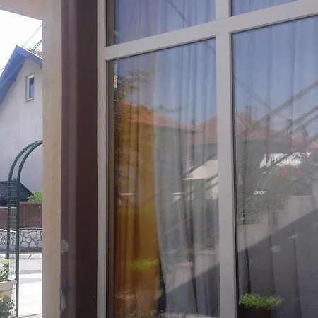 Apartman Minea